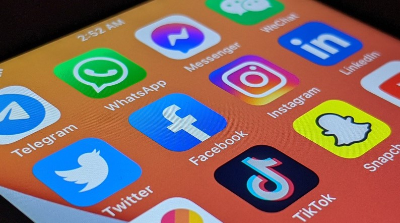 Cara Menghapus Kontak Telegram